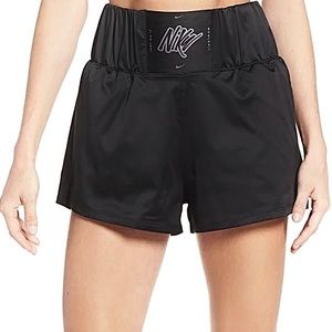 NIKE Womens Medium Shorts Boxer Boxing High Waisted Black MCMLXXII Dri Fit